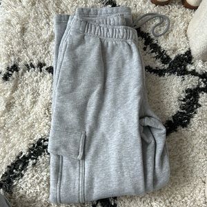 Aritzia Grey Cargo Mega Fit Sweatpants, Size Xs